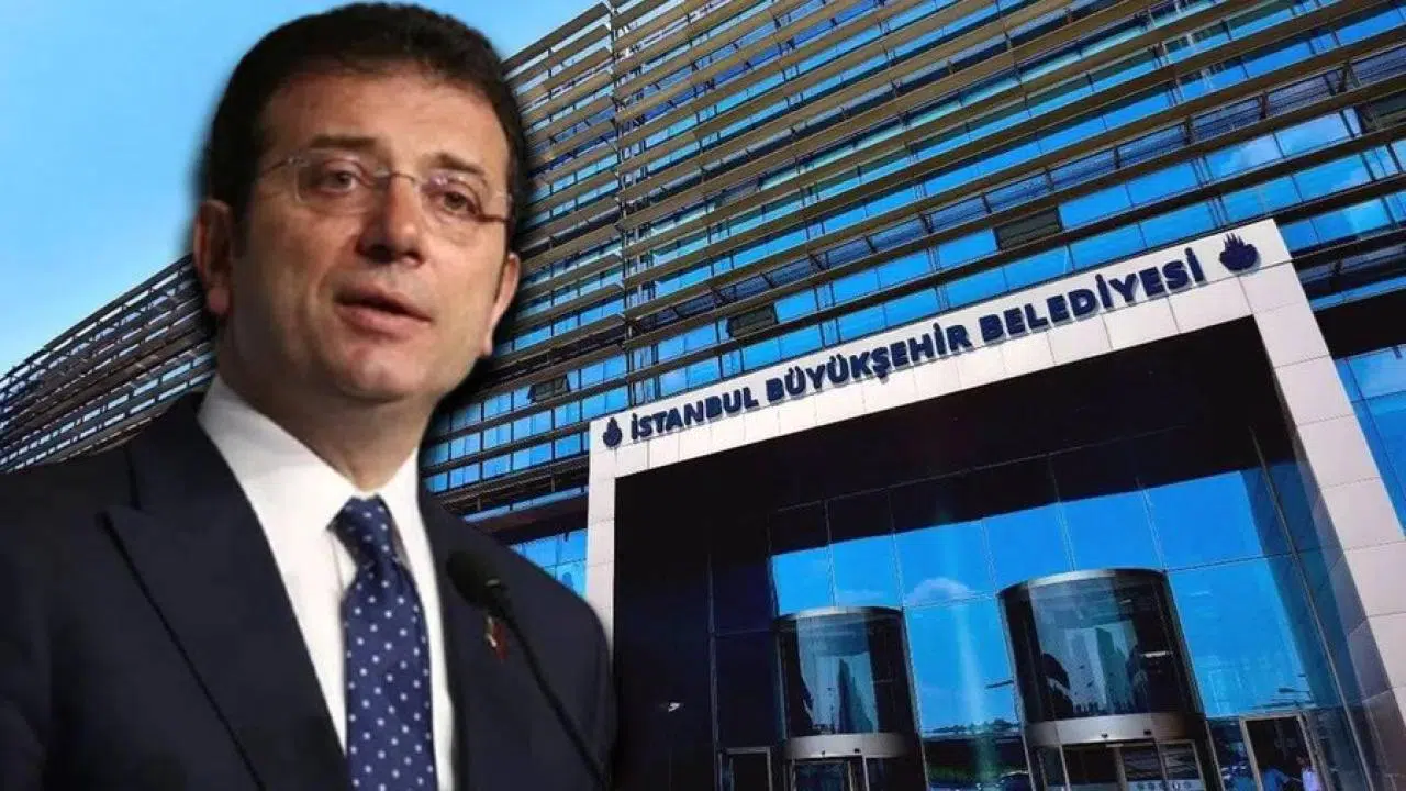 İBB iddianamesi, birkaç gün içinde açıklanacak; Cem Küçük'ten '1200 sayfa' çıkışı