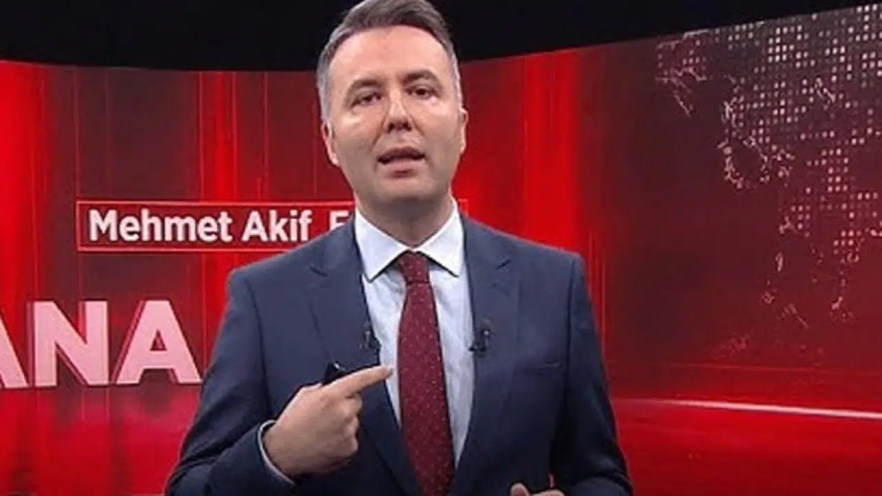 Ahmet Şık'tan flaş Mehmet Akif Ersoy iddiası: '2 ay önceden inzivaya çekilmiş'