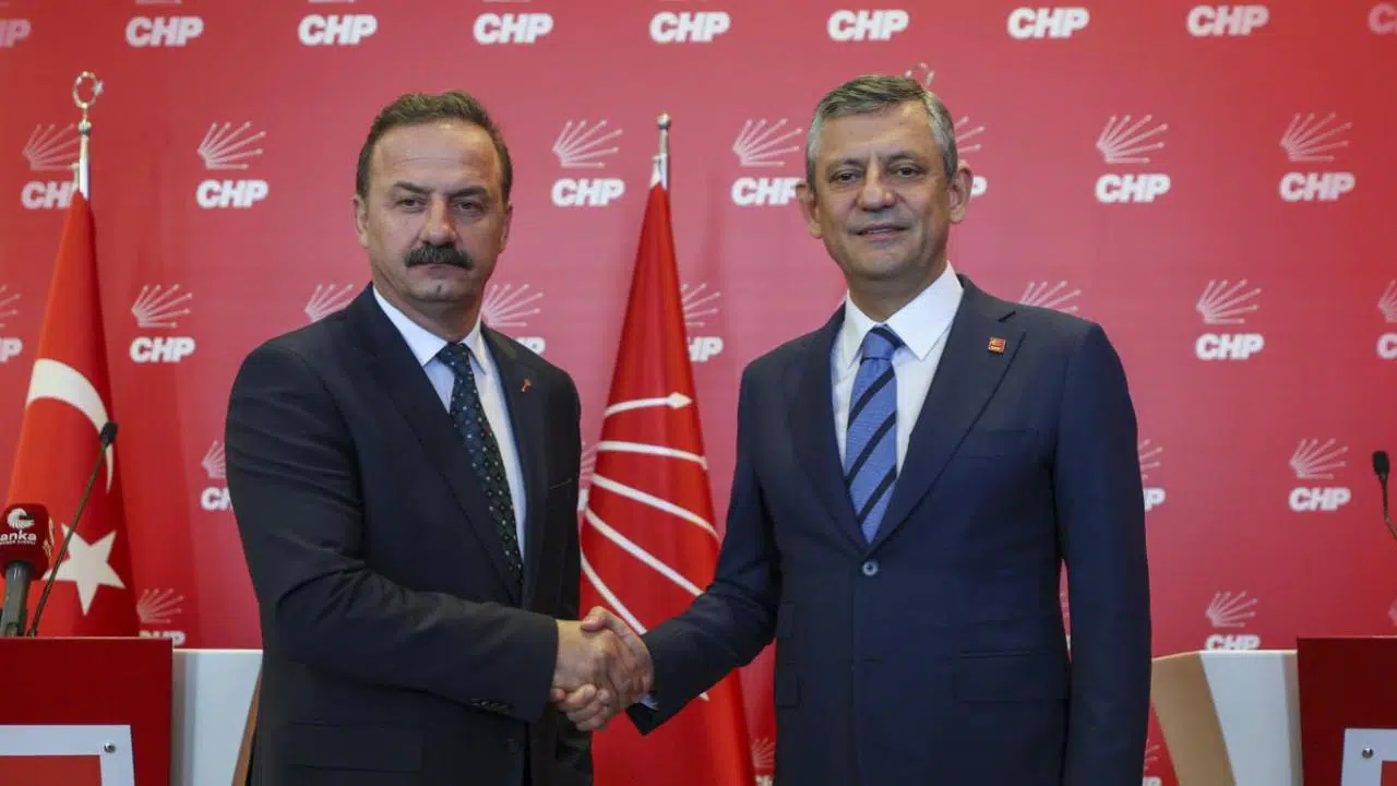 Anahtar Parti'den CHP ziyaret... Özel: Kürt sorununun çözülmesi, terörsüz ve demokratik bir Türkiye'ye kavuşmanın umudu içindeyiz