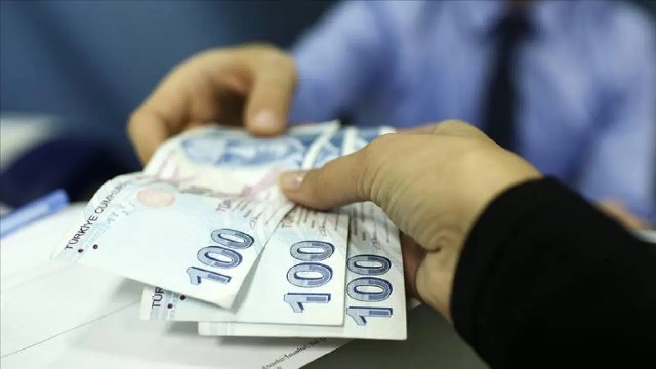 DİSK-AR: Ücretlerdeki 11 aylık erime 2,1 trilyon lirayı aştı