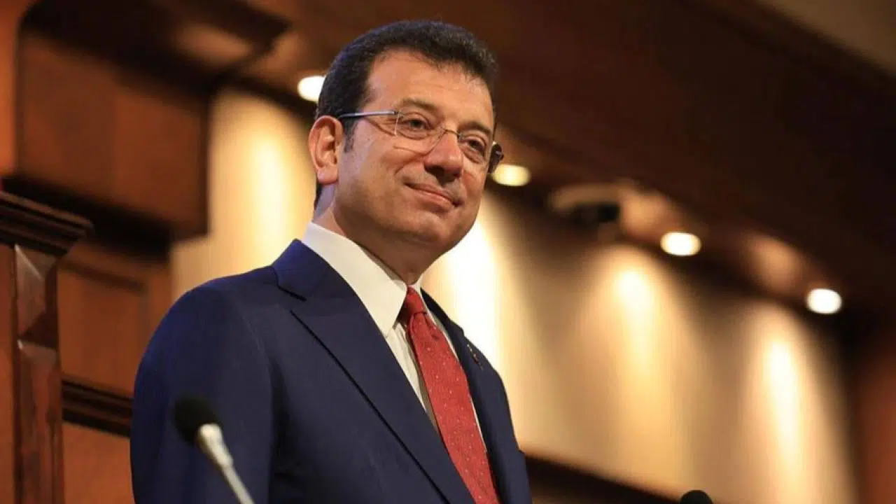 Ekrem İmamoğlu 'bilirkişi davası'nda hakim karşısında: Yeni hakim izne çıktı, duruşmayı başka mahkemenin hakimi yönetiyor!