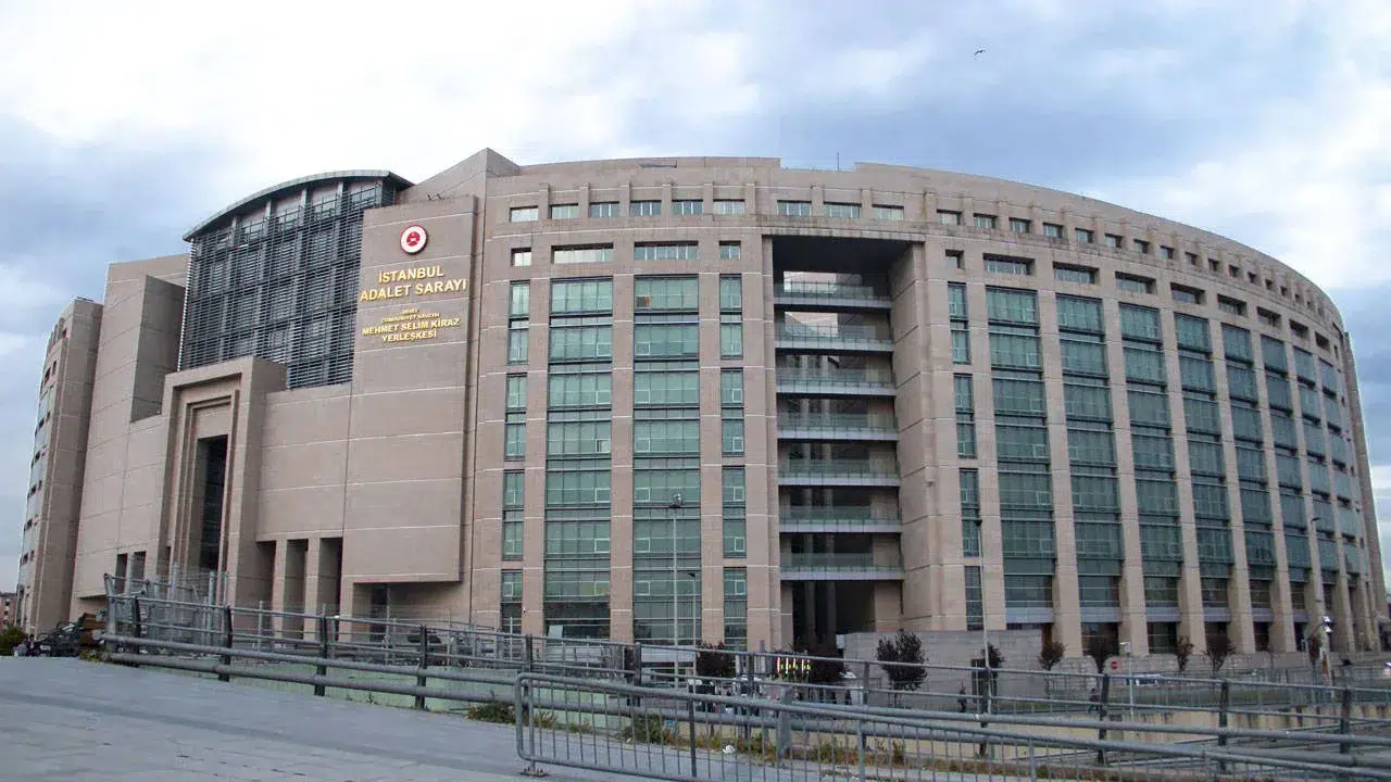 İBB soruşturmasında “köstebek” iddiası: "Bu dosyalar sıkıntılı"