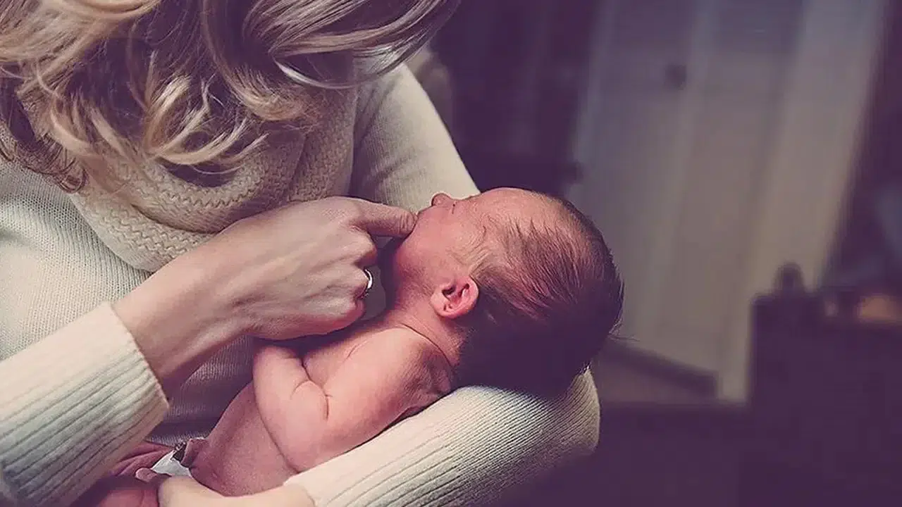 Kısa süre içinde Meclis'e gelecek: Doğum izni düzenlemesinin ayrıntıları belli oldu