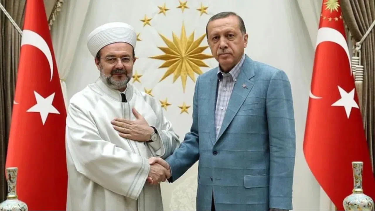 Resmî Gazete'de yayımlandı: Eski Diyanet İşleri Başkanı, rektör olarak atandı