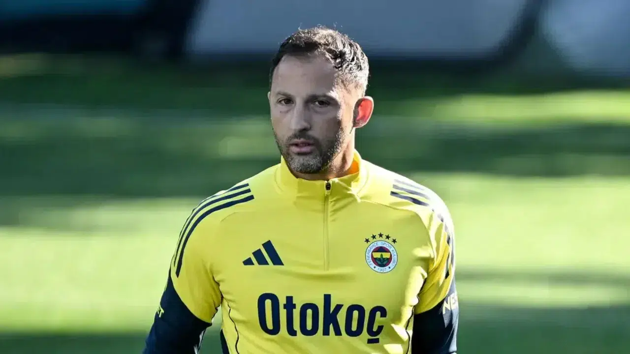 Tedesco neşteri vurdu: Fenerbahçe'de 7 isimle yollar ayrılıyor