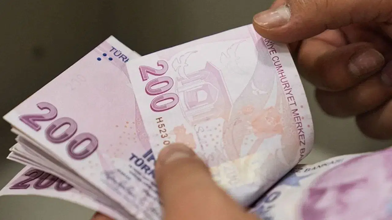 En Düşük Emekli Maaşında Yeni Hamle!