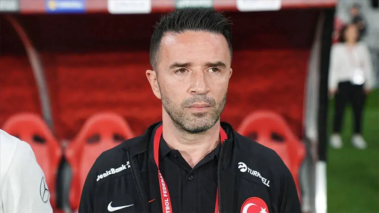 Eski futbolcu Gökhan Gönül'ün ev hapsi kaldırıldı