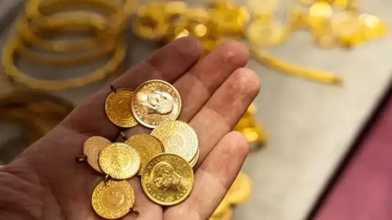 Uzman isim gram altın için tarih verdi: 10 bin TL'ye çıkabilir!