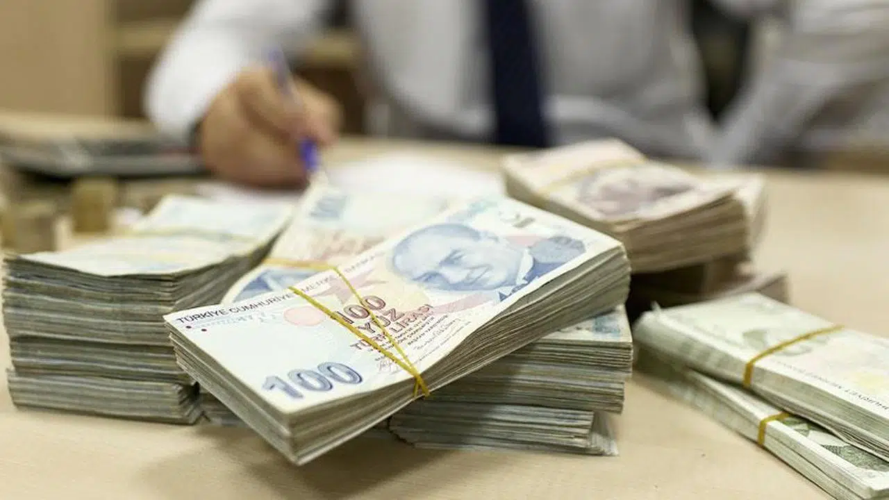 Emekli bayram ikramiyelerinde konuşulan rakamlar ortaya çıktı