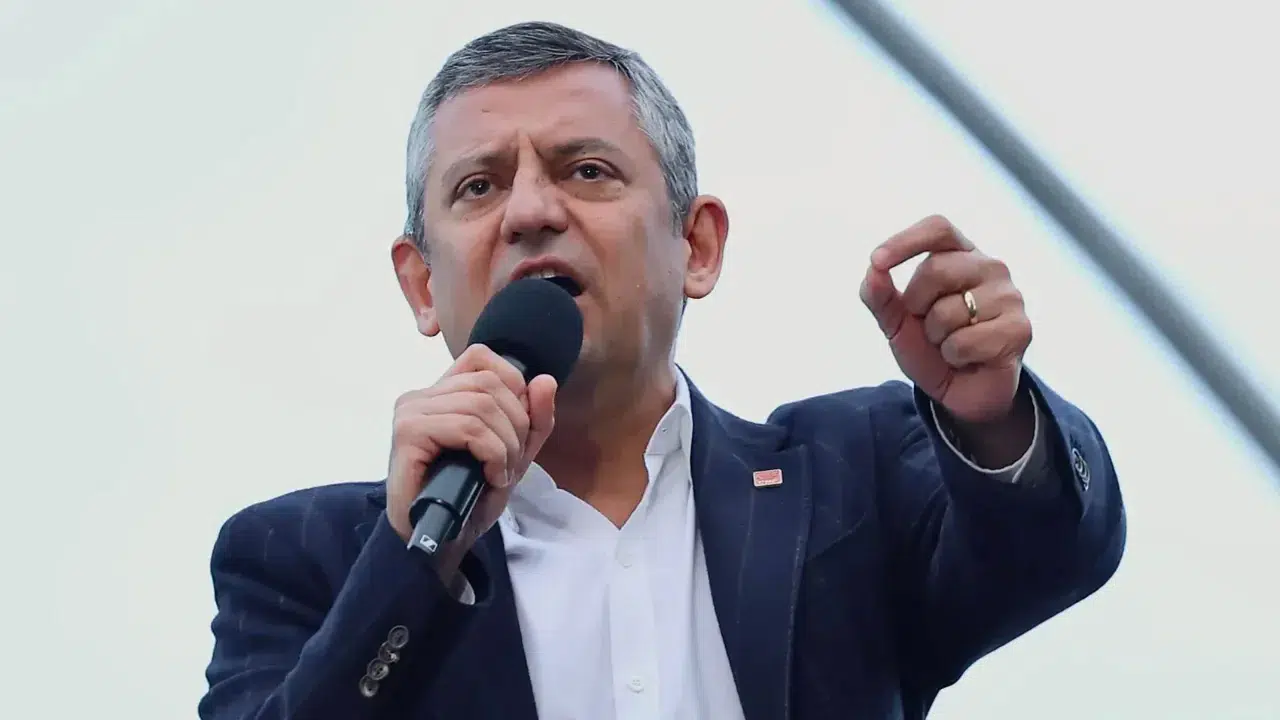 Özgür Özel'den Akbelen için AYM'ye çağrı: 'Günahkar Erdoğan’a dur deyin'