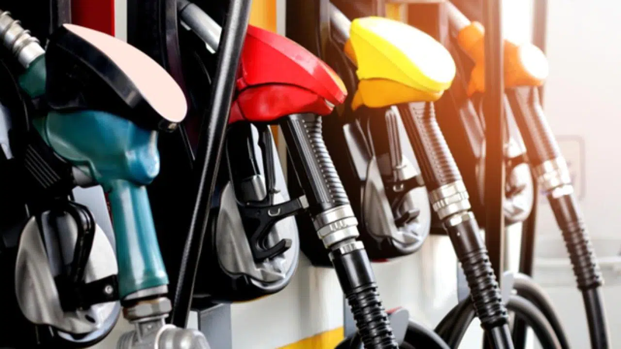 Bu gece yarısı akaryakıta zam: Benzin ve motorin fiyatları artıyor