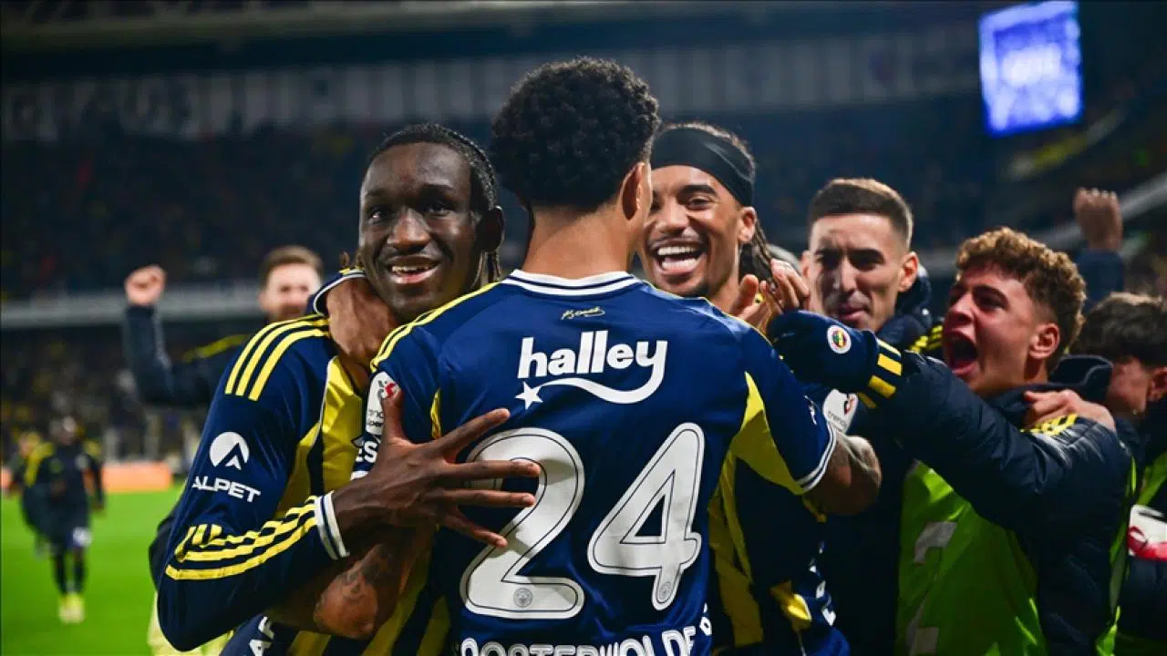 Fatih Karagümrük-Fenerbahçe maçının ilk 11’leri belli oldu