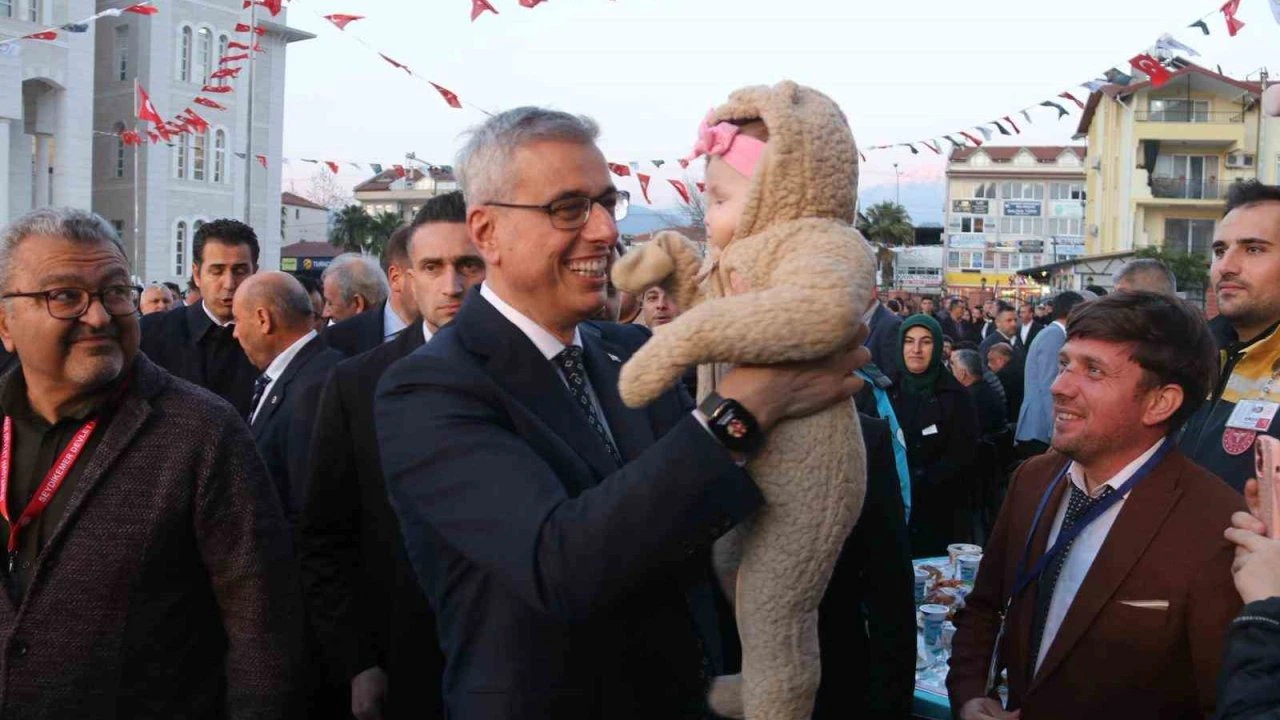 Sağlık Bakanı Memişoğlu: "Cumhurbaşkanımız Recep Tayyip Erdoğan’ın liderliğinde gece gündüz demeden halkımıza hizmet etmeye çalışıyoruz"