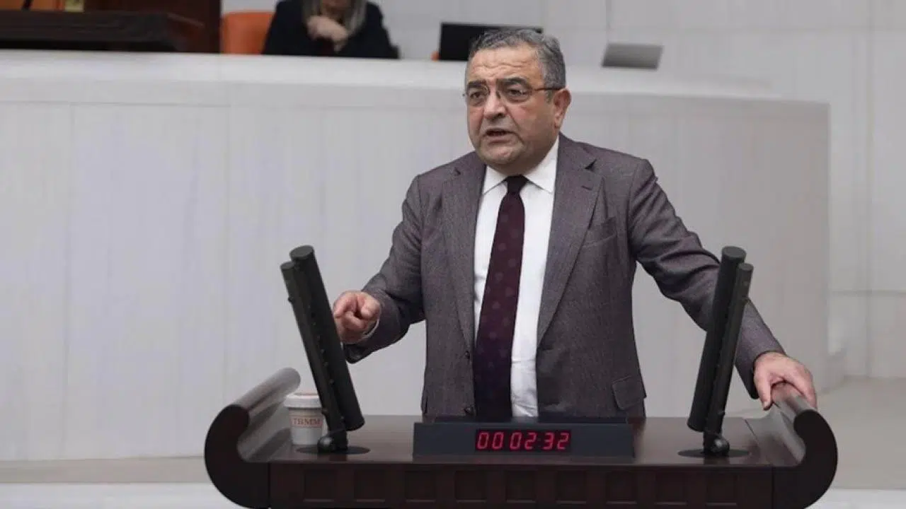 Tanrıkulu, ceza infaz kurumlarında yaşanan hak ihlalleri ve kötü muamele iddialarını Bakan Gürlek'e sordu