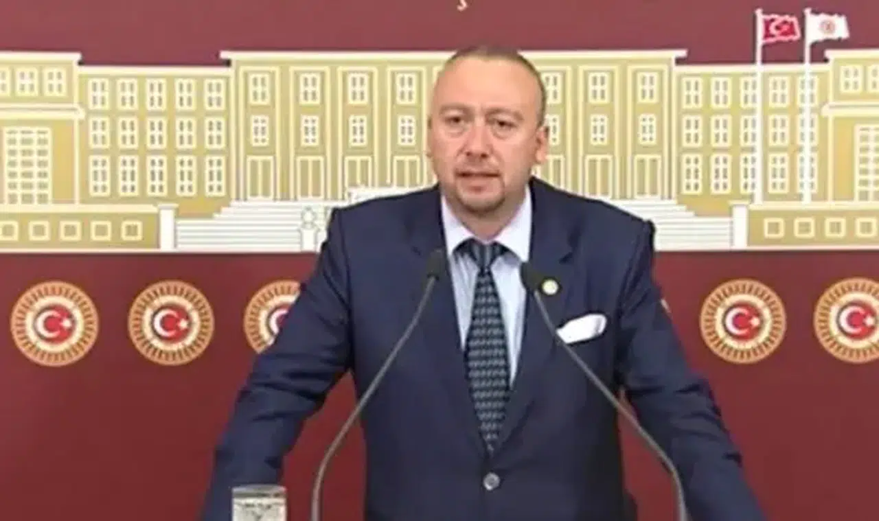 Uşak Belediye Başkanı Özkan Yalım Görevden Alındı!