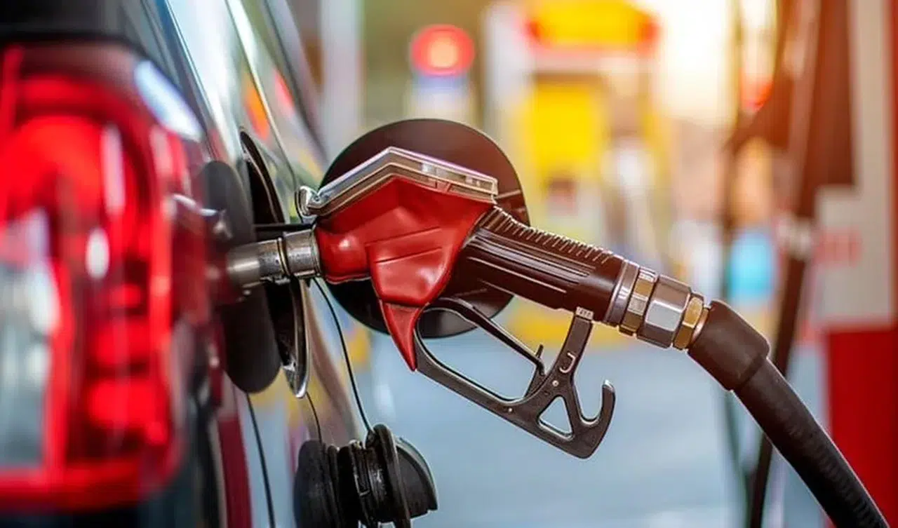 Motorin fiyatlarına gece yarısı zam