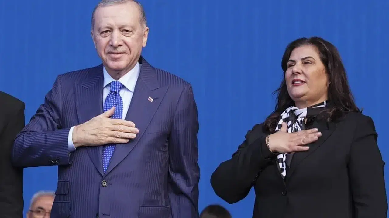 Özlem Çerçioğlu'ndan Özgür Özel'e yanıt