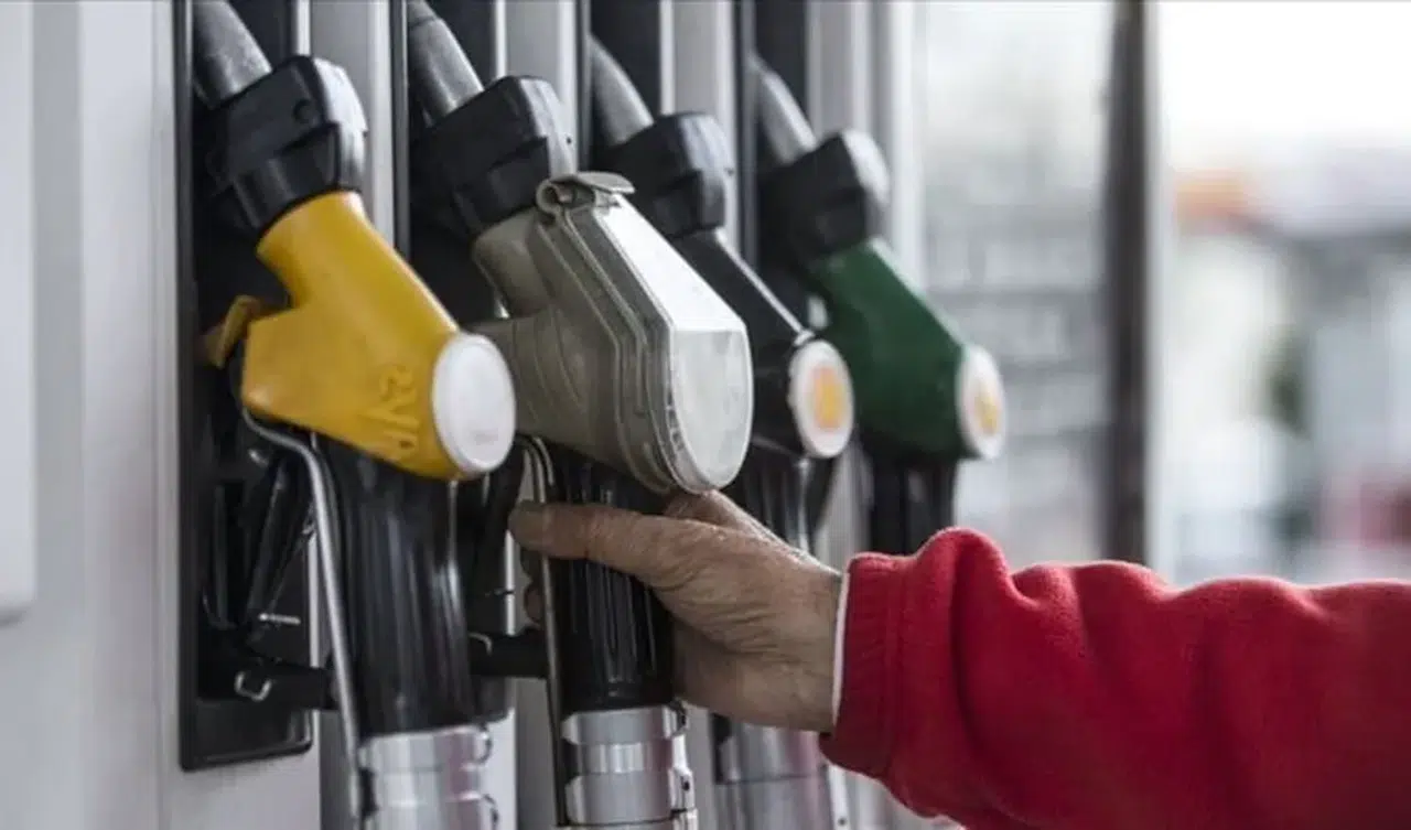 Motorine önce zam sonra indirim