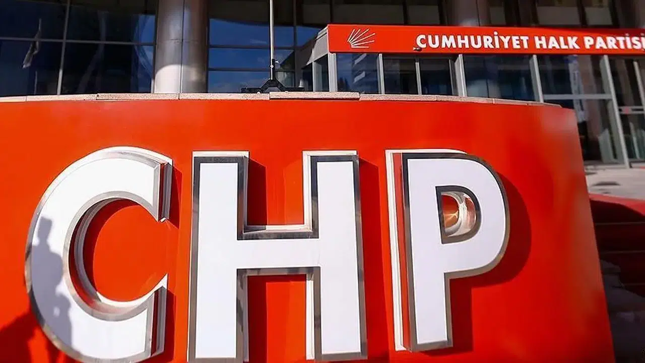 CHP Kurultay Davasında Kritik Gelişme: 'Suç Örgütü' İddianamesi Dosyaya Girdi