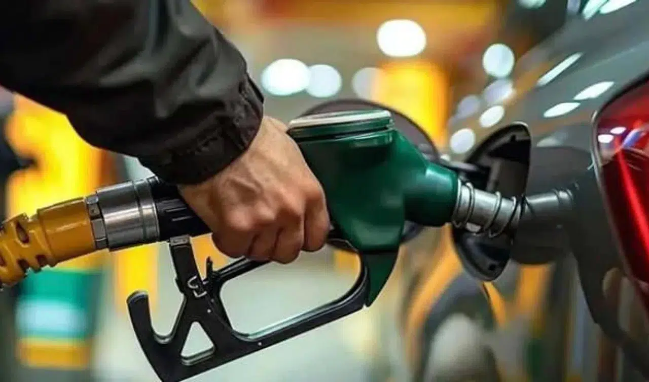 Motorine beklenen 8 TL'lik indirim iptal!
