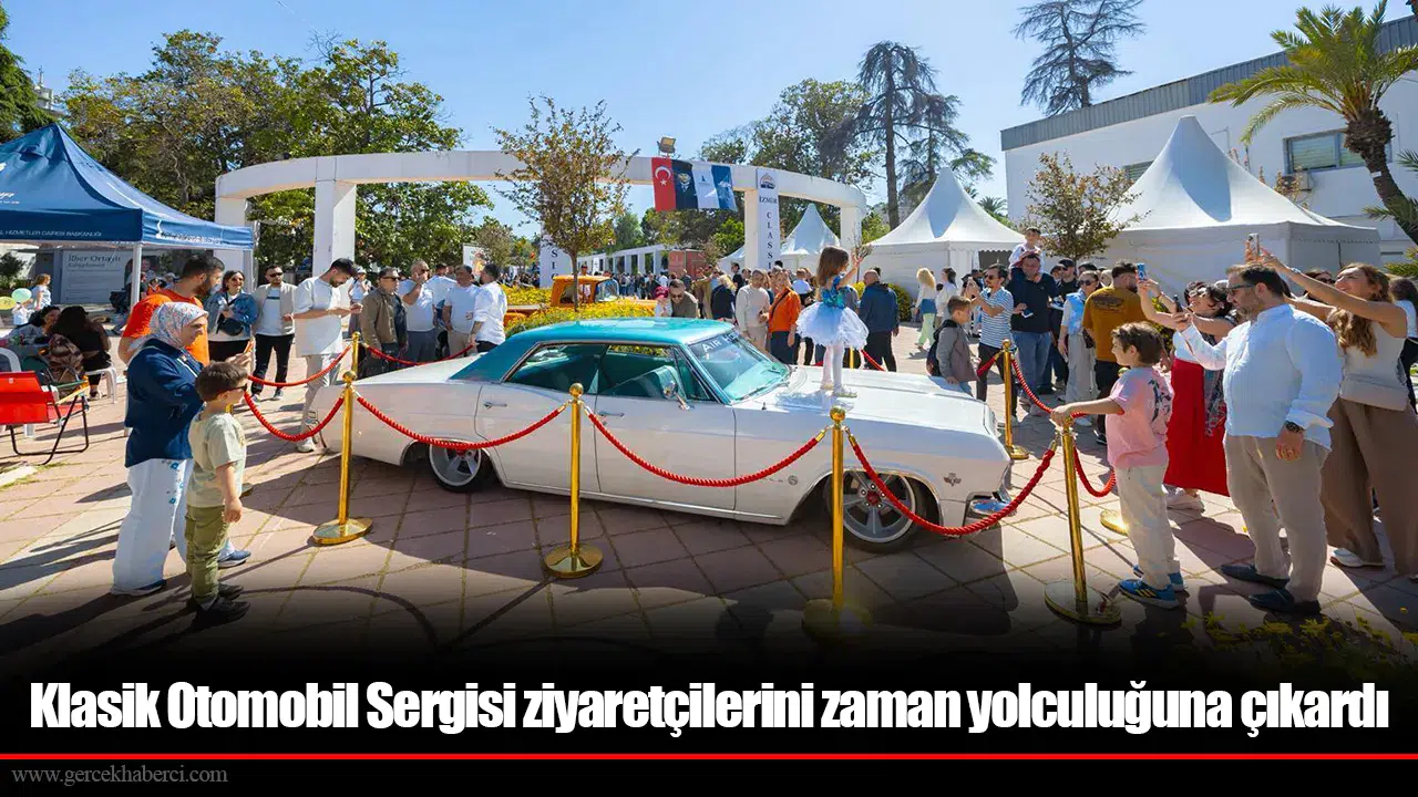 Klasik Otomobil Sergisi ziyaretçilerini zaman yolculuğuna çıkardı