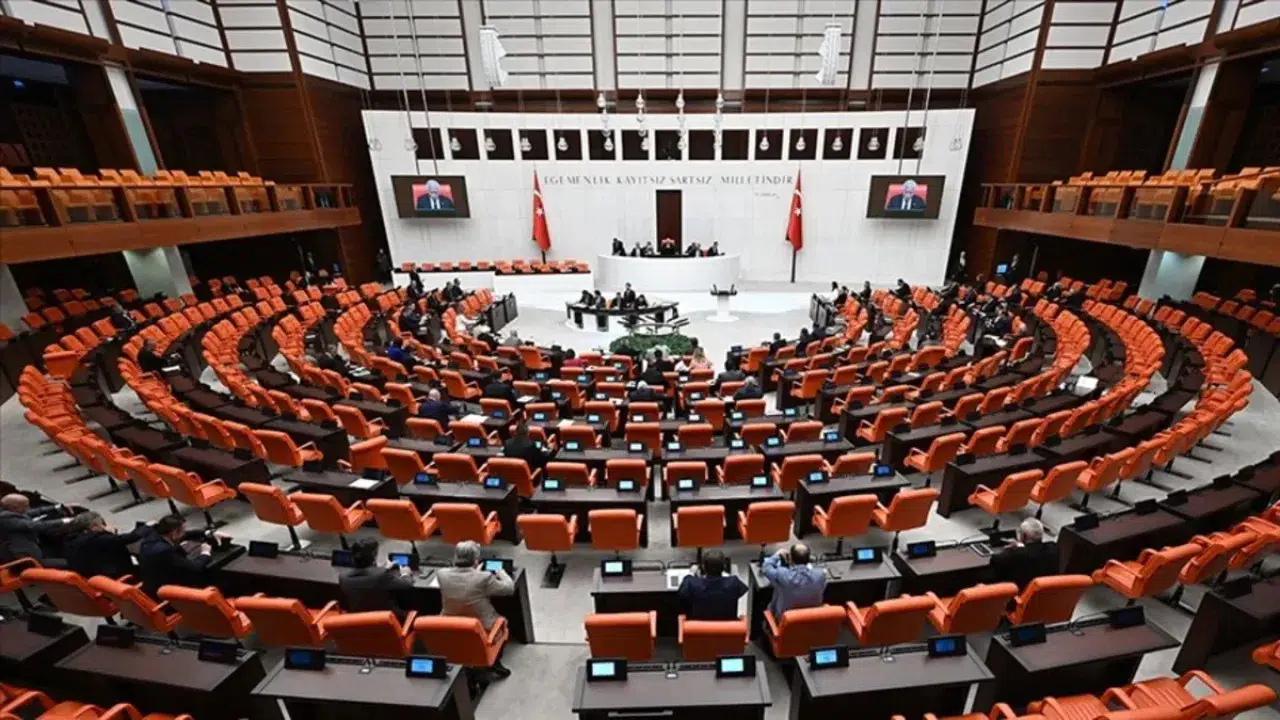 TBMM'de Sosyal Hizmetler Kanunu'nda değişikliğe gidildi