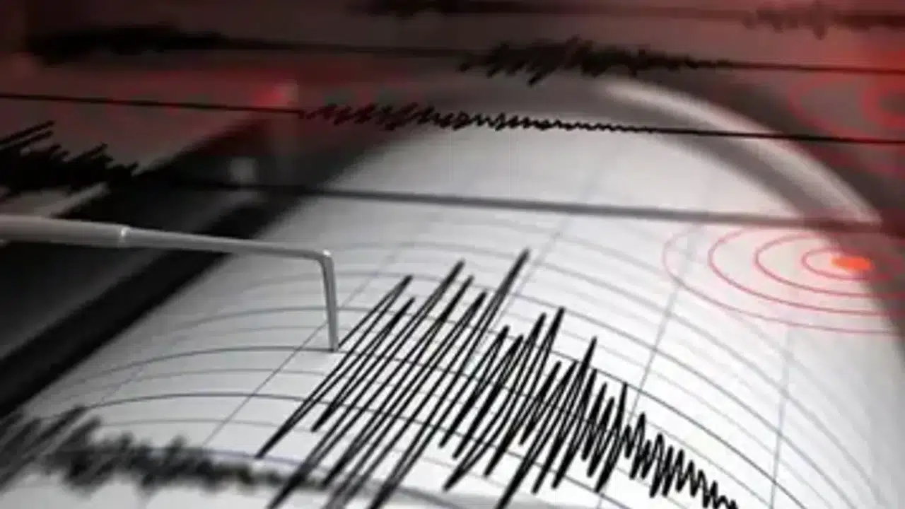 Antalya açıklarında art arda iki deprem