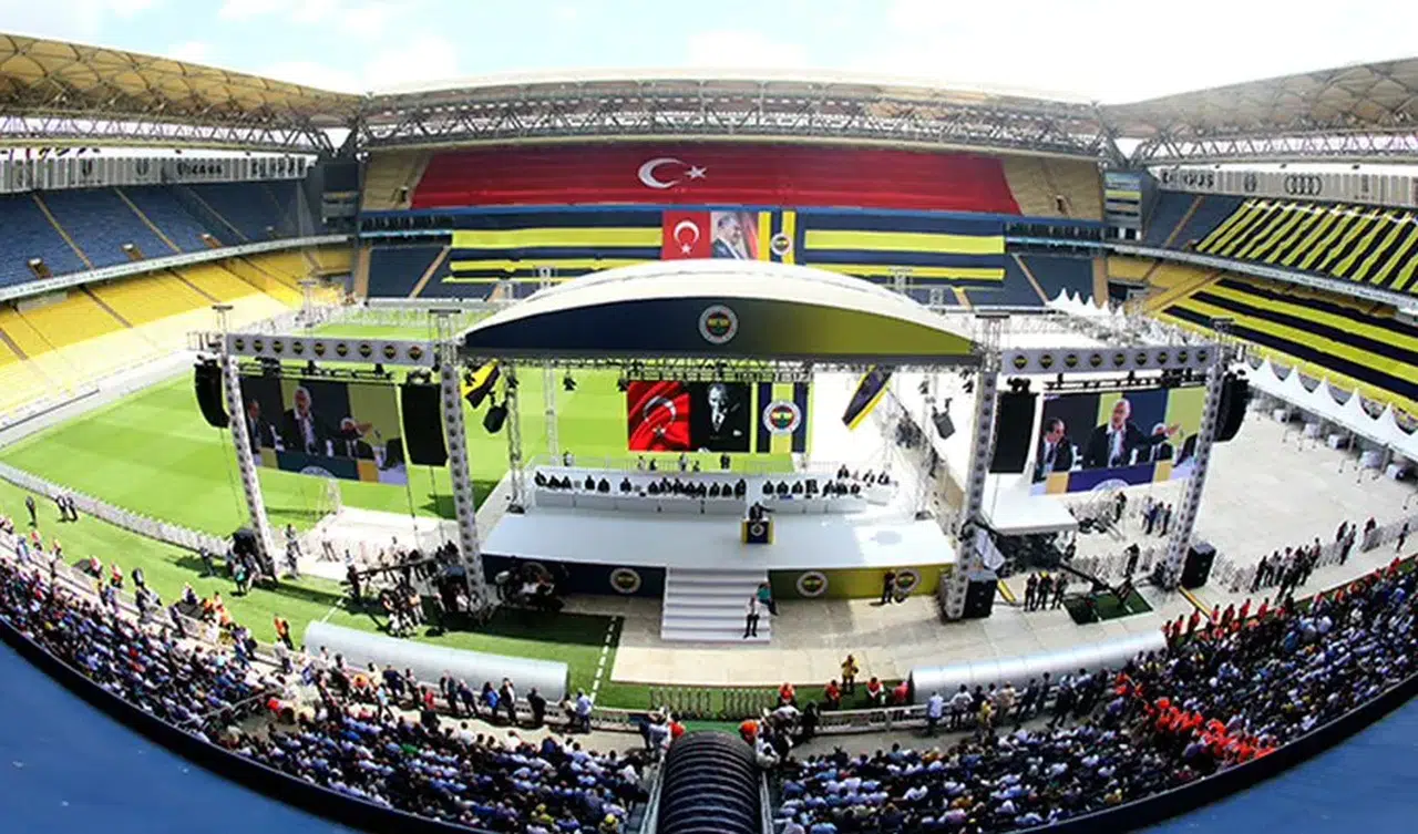Fenerbahçe'de Ali Koç'a rakip olan başkan adayı hayatını kaybetti