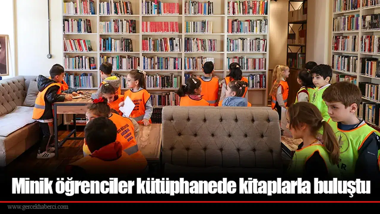 Minik öğrenciler kütüphanede kitaplarla buluştu