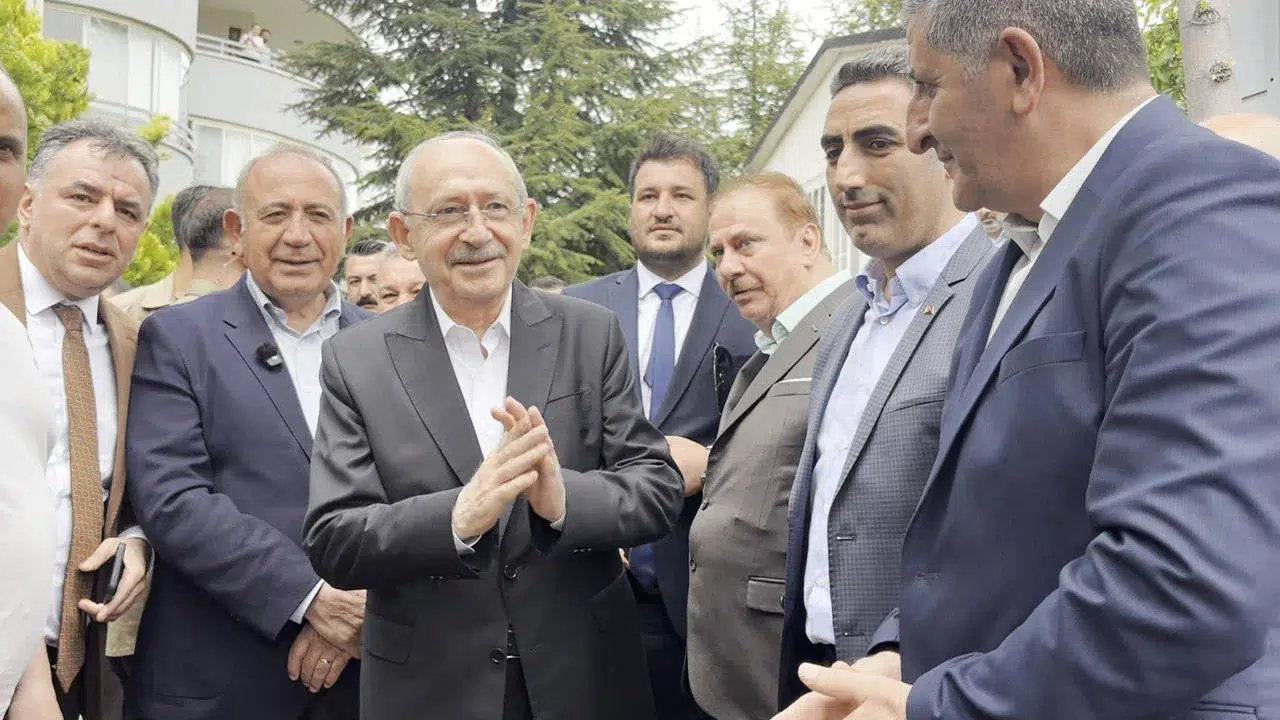 Gürsel Tekin ve Barış Yarkadaş, Kılıçdaroğlu'nu ziyaret etti