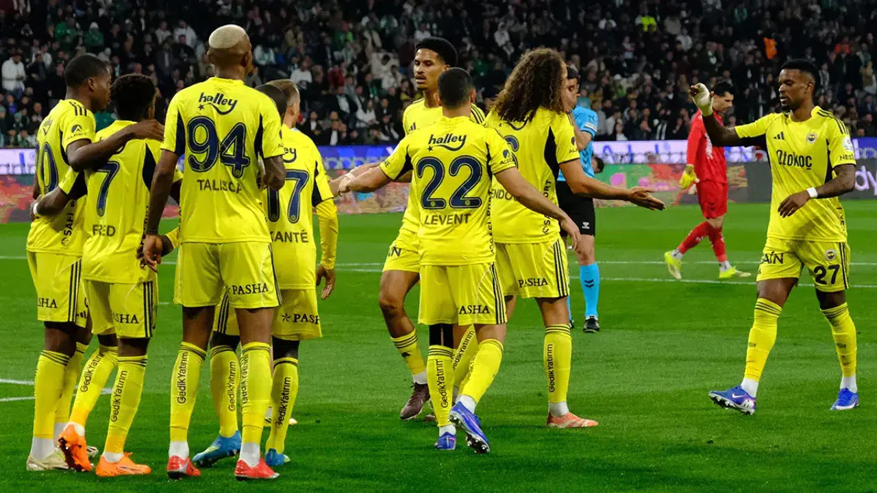 Süper Lig: Konyaspor - Fenerbahçe (Canlı Anlatım)