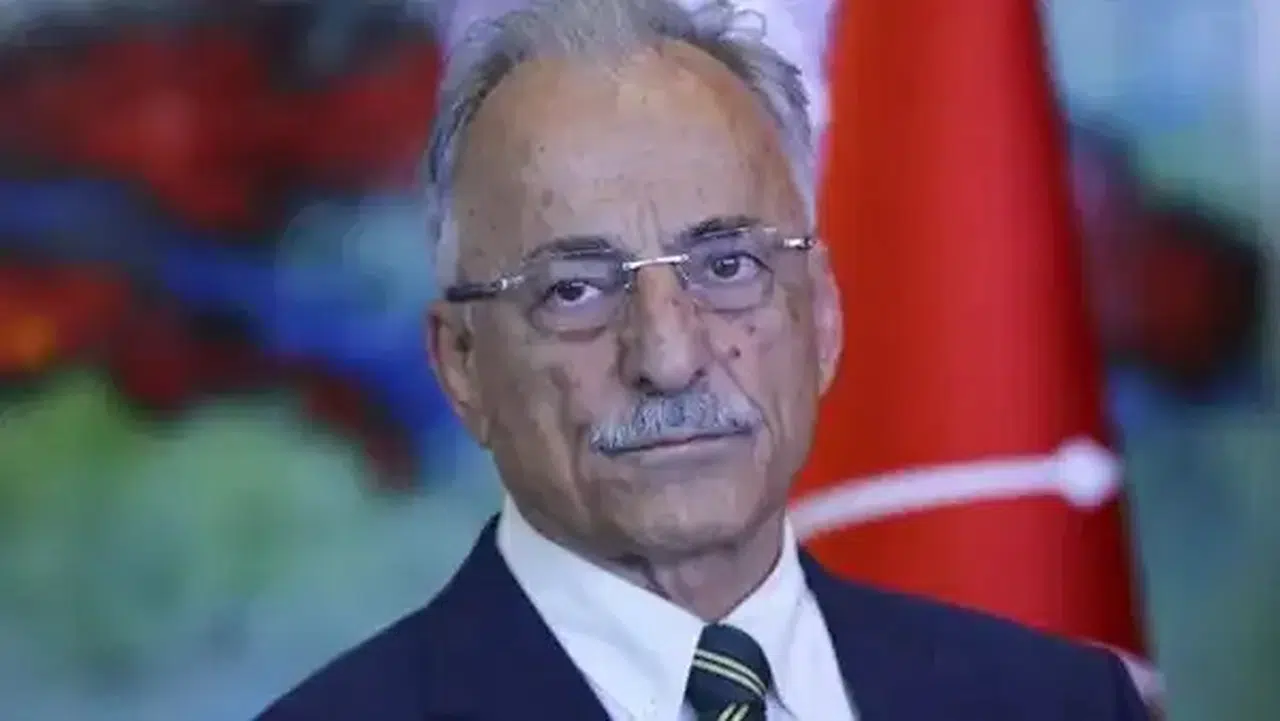 CHP'nin duayen ismi kırmızı çizgiyi çizdi: Tasfiye işareti gelirse...