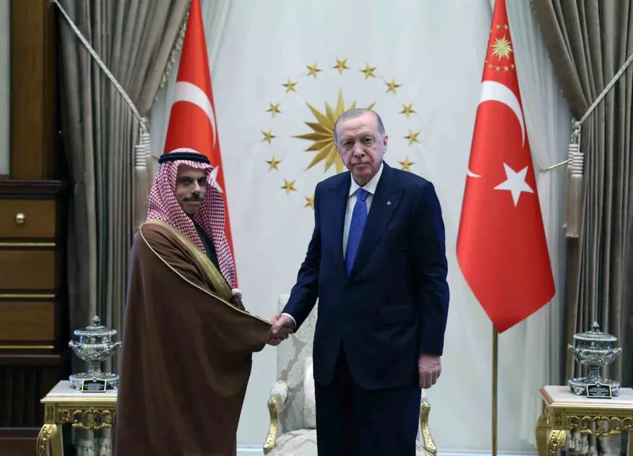 Cumhurbaşkanı Erdoğan, Suudi Arabistan Dışişleri Bakanı Ferhan’ı kabul etti