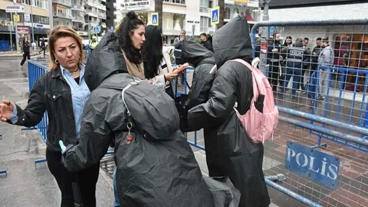 İstanbul Valiliği 1 Mayıs'ta 575 kişinin gözaltına alındığını açıkladı