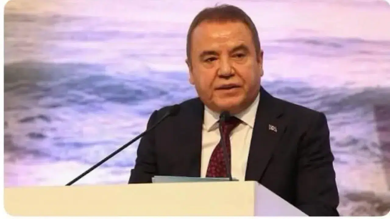 Muhittin Böcek'e ev hapsi kararı verildi