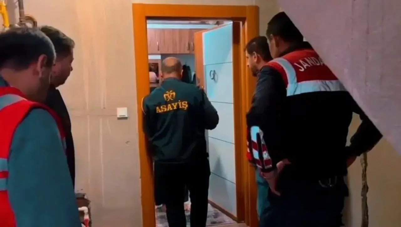 İzmir dahil beş ilde 70 milyon liralık şantaj çetesi çökertildi