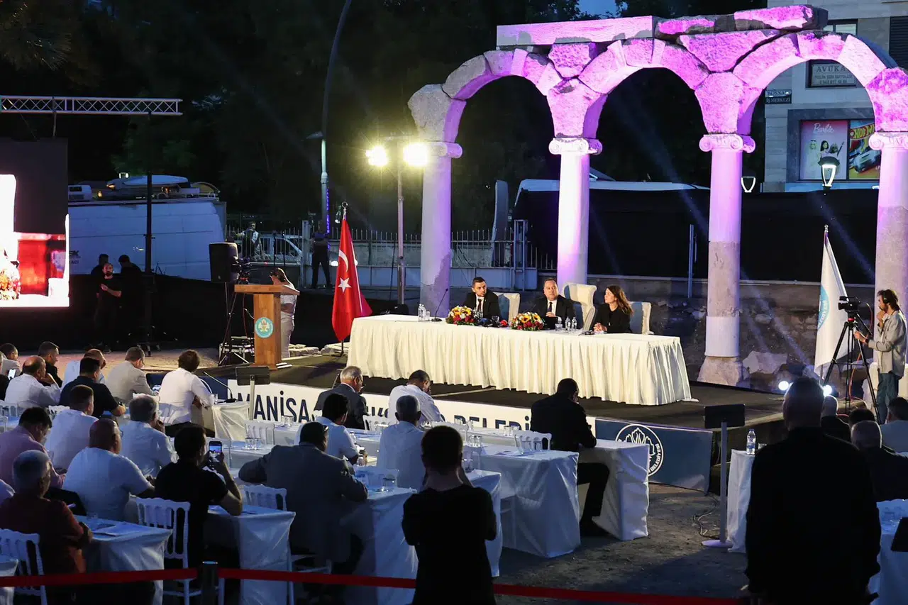 Başkan Dutlulu, “Tüm Manisa’nın Sorunlarını Çözmek İçin Çalışıyoruz”
