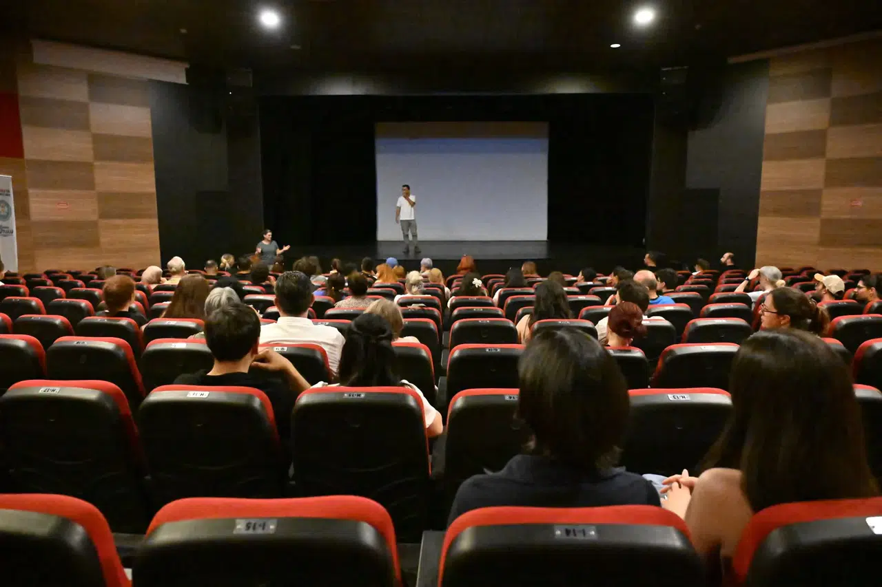 Cannes'ın Ödüllü Kısa Filmleri Manisalı Sinemaseverlerle buluştu