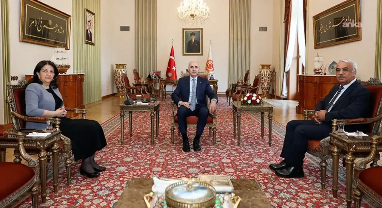 DEM Parti "çerçeve yasa" için tura çıkacak