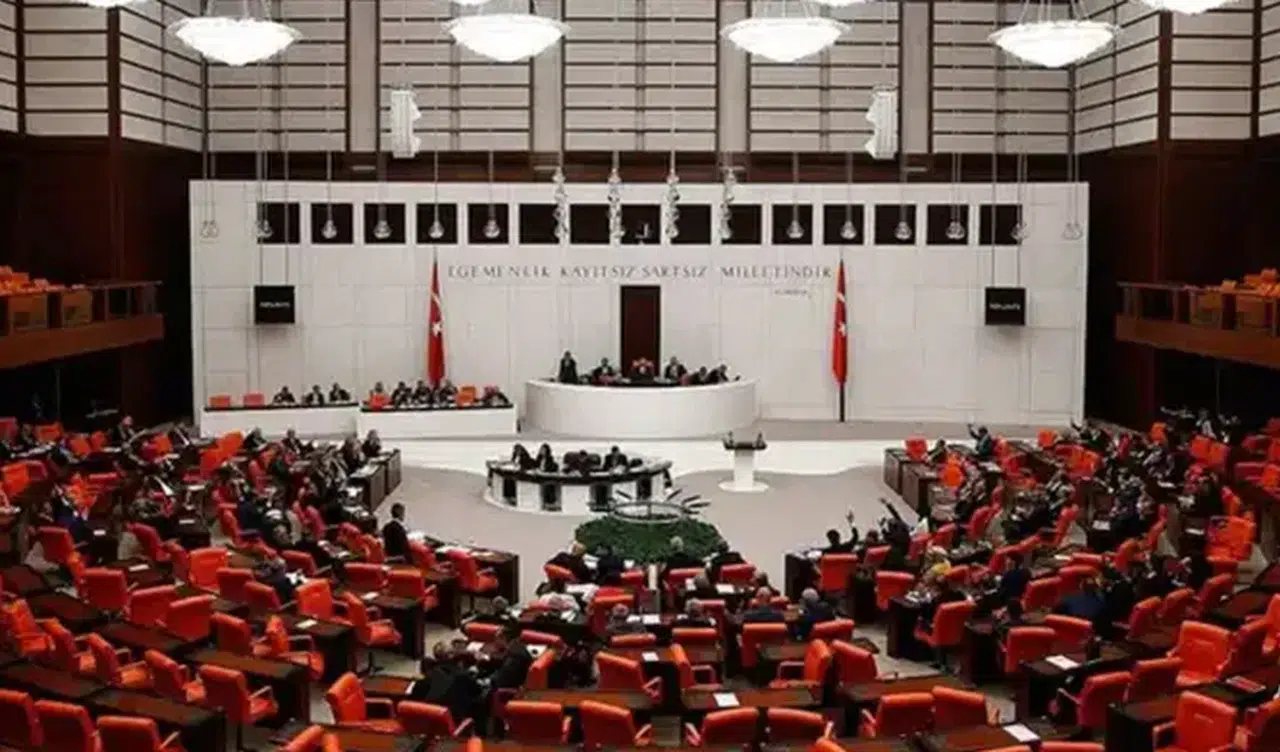 İBB davasında çıplak arama ve kötü muamele iddiaları Meclis’te gündeme taşındı