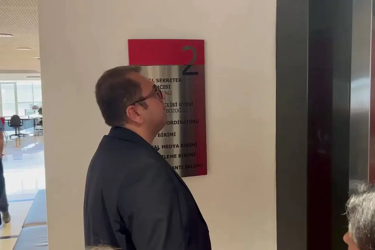 CHP’li Sarı’nın danışmanı gazeteciye ithamda bulundu