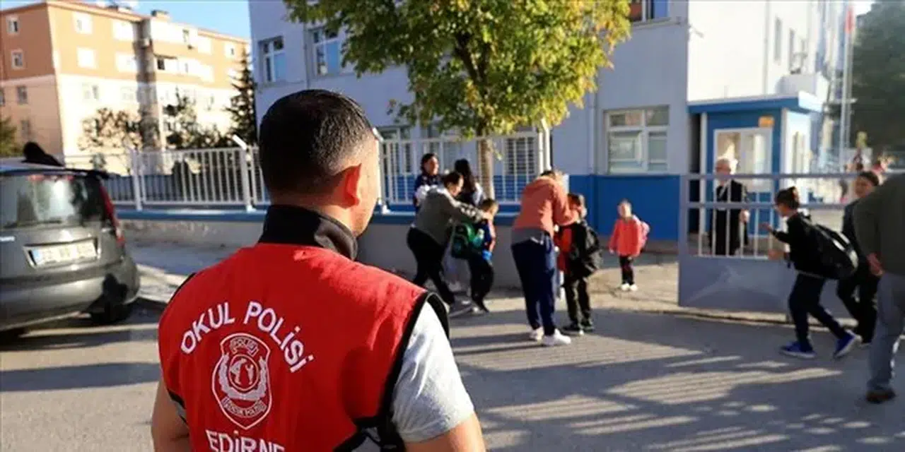 Okul güvenliği için risk haritası ve silah düzenlemesi gündeme geldi