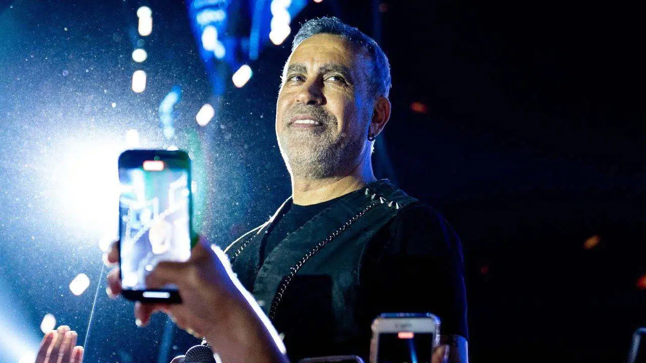 Haluk Levent ve 22 şüpheli adliyede