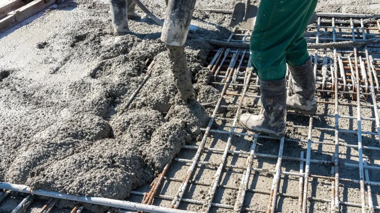 Hazır betonda peş peşe gelen zamlar tepki çekiyor: Fatura ev almak isteyen vatandaşa kesiliyor