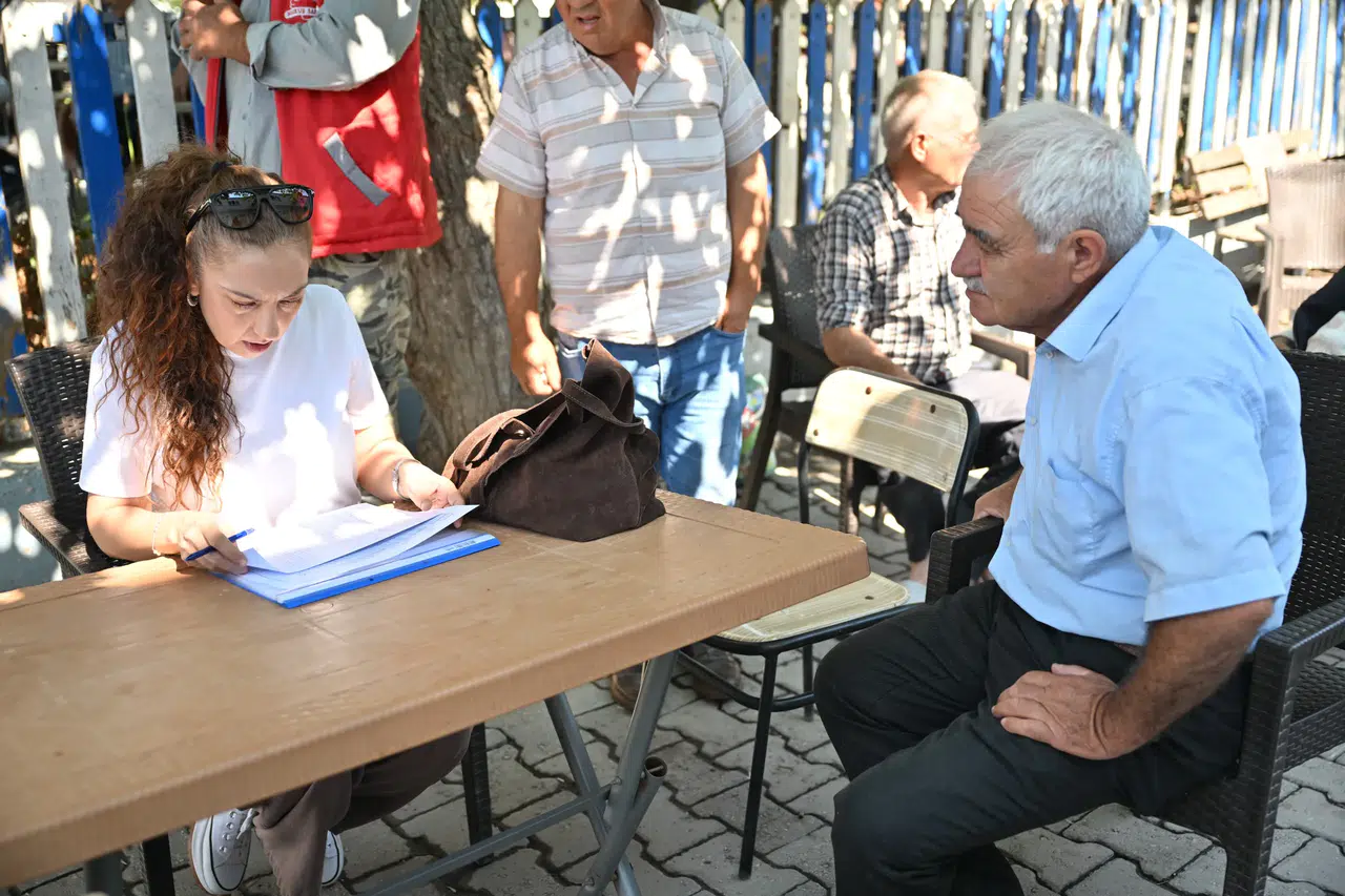 Büyükşehir’den Hayvan Sağlığı İçin Üreticilere Destek
