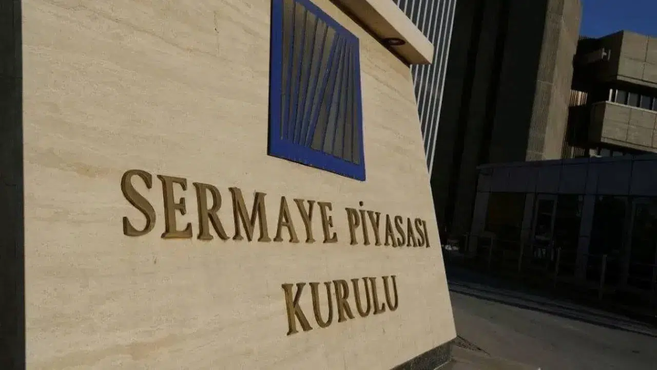 Sermaye Piyasası Kurulu 3 kişiye 6 ay işlem yasağı verdi