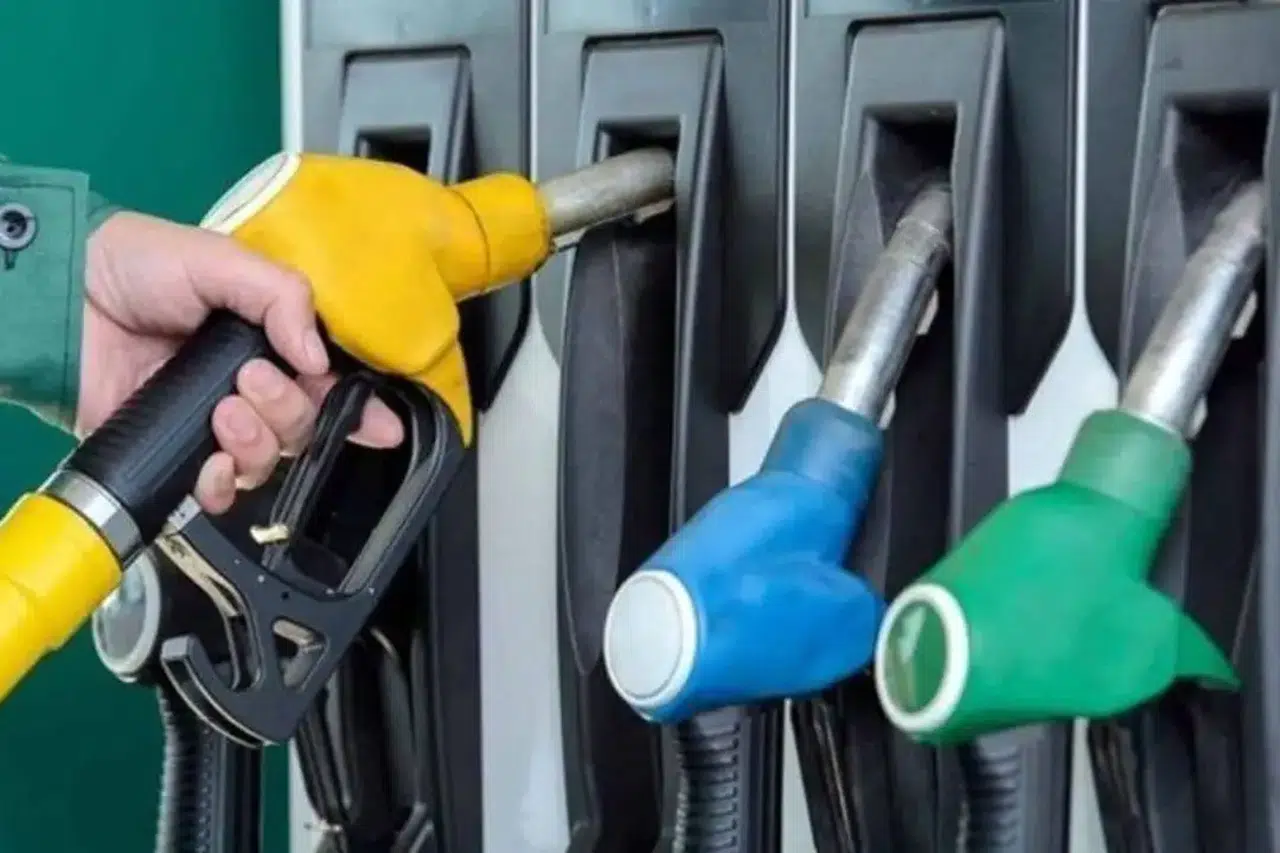 Motorine 3 lira 90 kuruş benzine 1 lira zam cuma günü uygulanacak