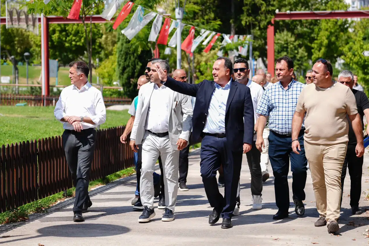 Başkan Dutlulu Atatürk Kent Parkı’ndaki Dönüşümü Yerinde İnceledi