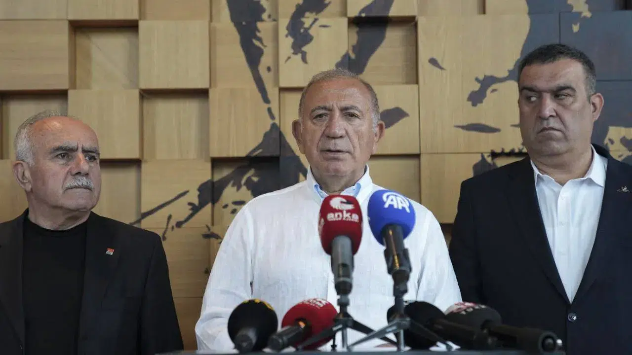 Mahkemenin CHP'ye atadığı Gürsel Tekin için Kılıçdaroğlu yönetiminden görevden alma kararı iddiası