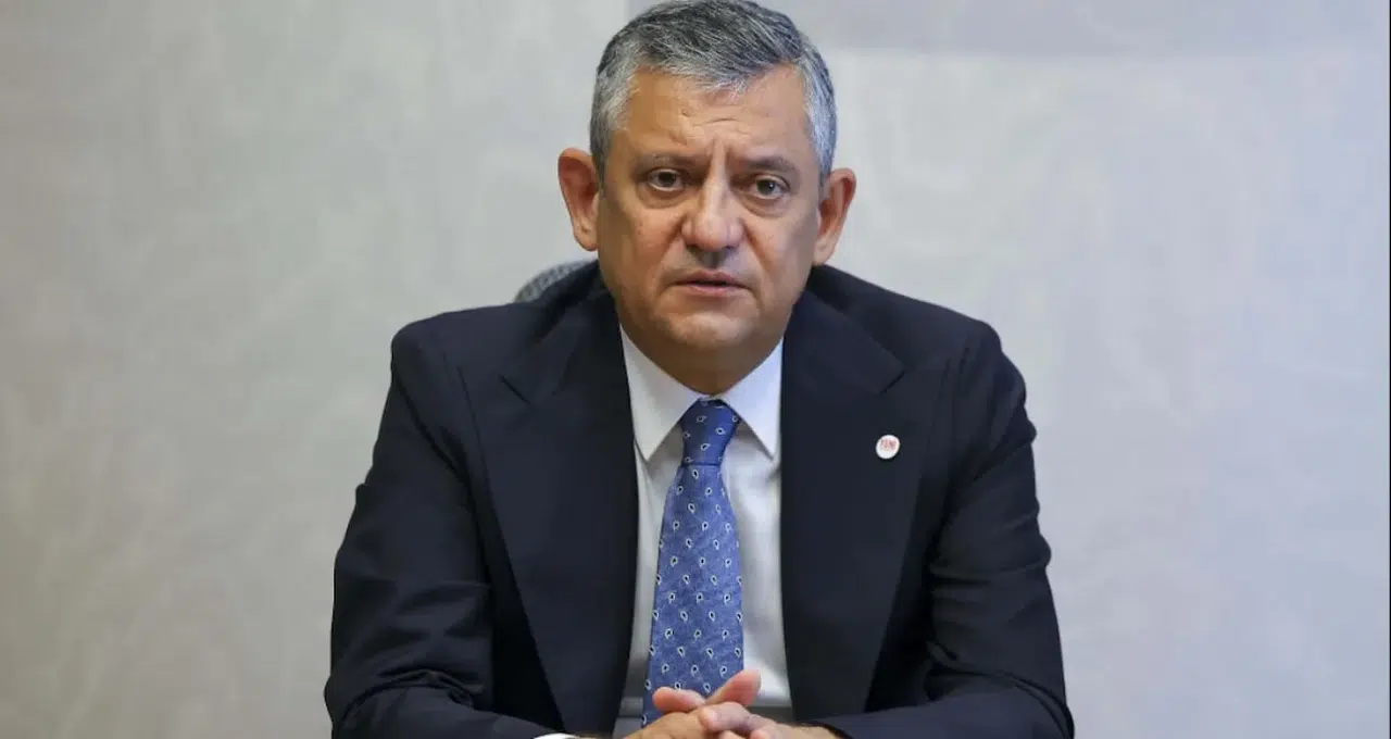 Özel'in 'kasamız tam takır' dediği YENİ Parti'ye saatler içinde bağış yağdı